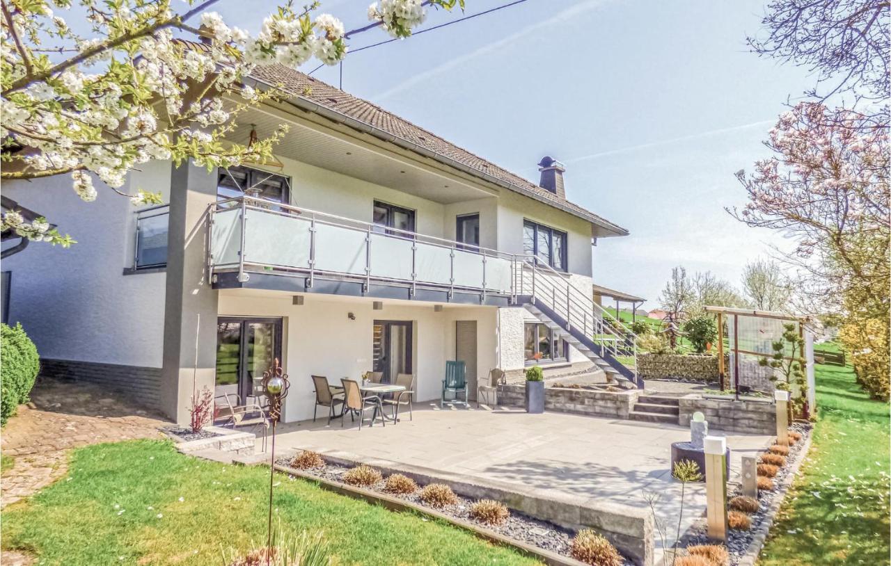 Cozy Apartment In Koerperich-Obersgegen With Wifi Korperich 外观 照片